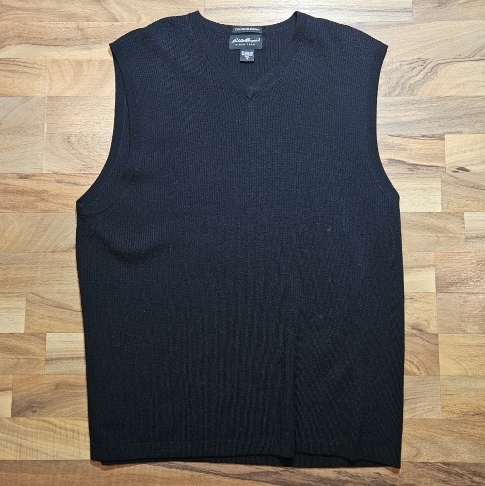 Eddie Bauer Sweater Vest Men’s Size XL Tall Black V-Neck Italian Merino Wool